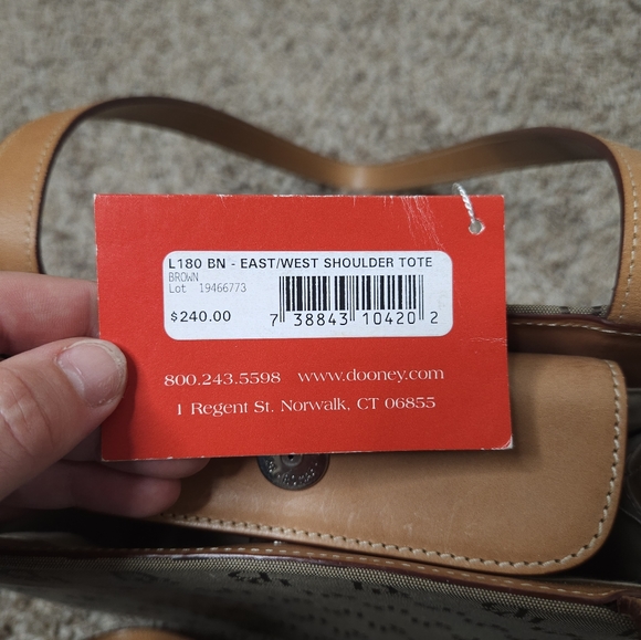 Dooney and Bourke East/West Structured Signature Monogram shoulder bag - Picture 8 of 9